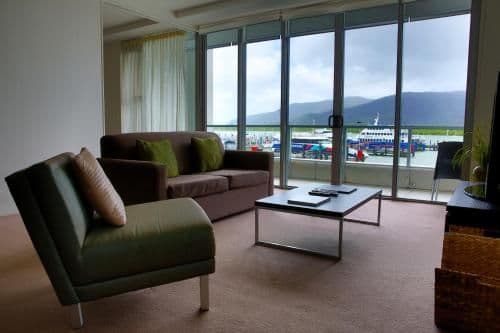 One-Bedroom Apartment with Harbour View
