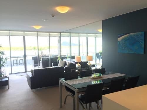 Two-Bedroom Apartment with Harbour View