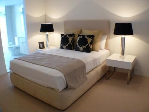 Two-Bedroom Apartment with Harbour View