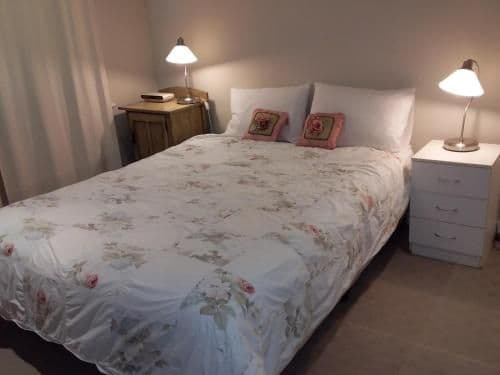 Two-Bedroom Apartment Queen/Double