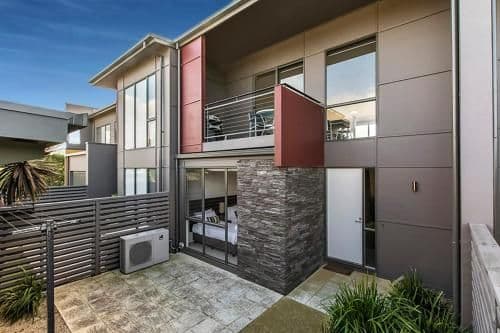 Three-Bedroom Townhouse