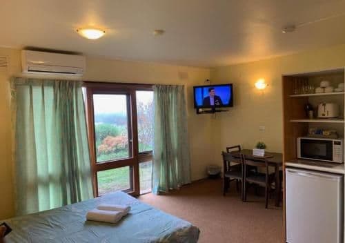 Family Room with Mountain View