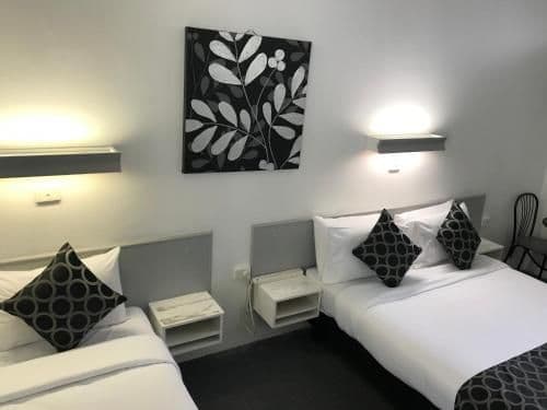 Executive Triple Room
