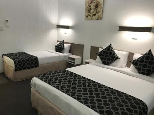 Executive Triple Room