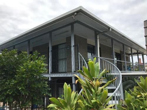 Deluxe Three-Bedroom Apartment