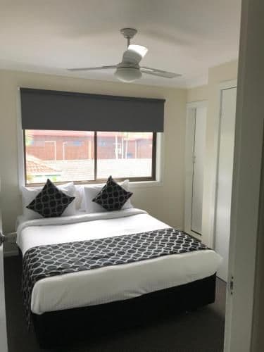 Deluxe Three-Bedroom Apartment