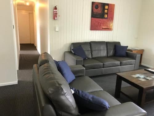 Deluxe Three-Bedroom Apartment