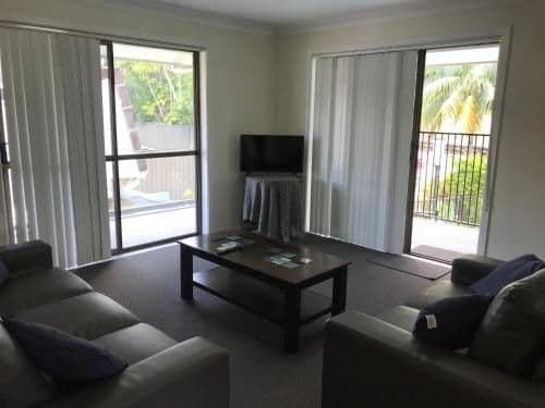 Deluxe Three-Bedroom Apartment