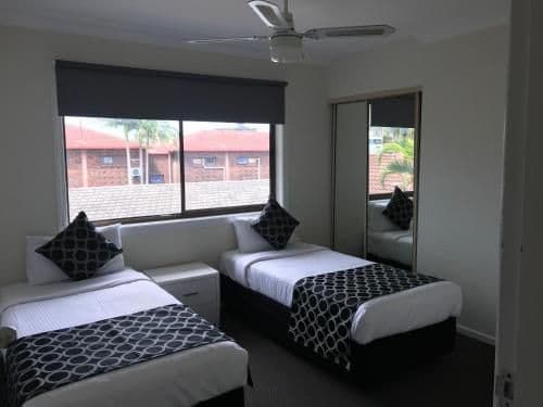 Deluxe Three-Bedroom Apartment