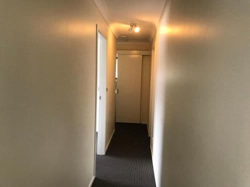 Deluxe Three-Bedroom Apartment