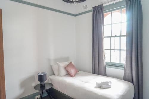 Single Room with Shared Bathroom