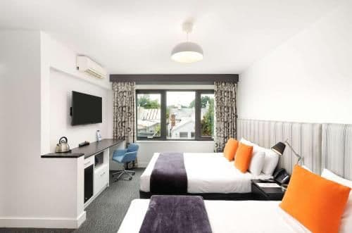 Queen Suite with Two Queen Beds