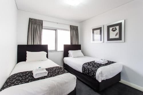 Three-Bedroom Executive Apartment with Ocean View - Ocean 2