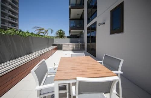 Premier Ocean View Apartment