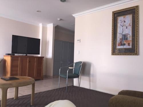 Deluxe Suite