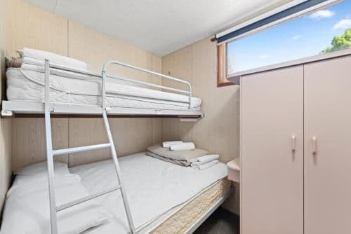 Superior 3 Bedroom Cabin