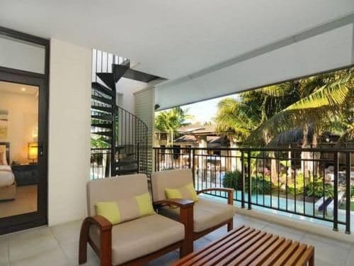 Three-Bedroom Penthouse Apartment with Balcony
