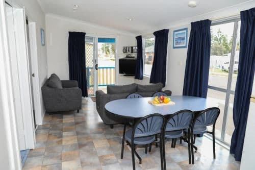 Family Two-Bedroom Cabin - 6 Berth
