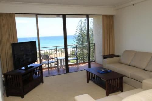 Deluxe Two-Bedroom Apartment with Ocean View