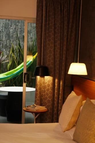Deluxe King Room with Courtyard