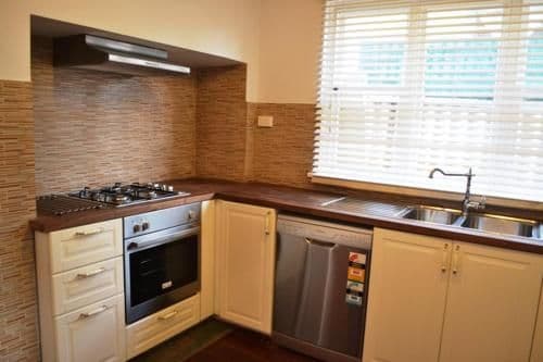 Three-Bedroom House - Lodge 1