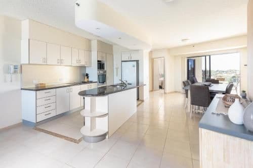 Three-Bedroom Apartment with Premium Ocean View