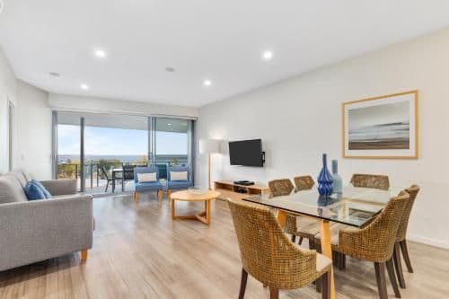 Three Bedroom Apartment North Facing Ocean View