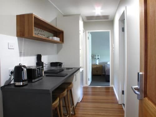 Three-Bedroom Guesthouse with Access to Separate Kitchen and Lounge