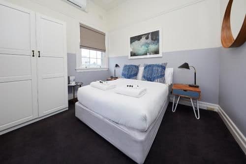 Double Room with Shared Bathroom - Heritage