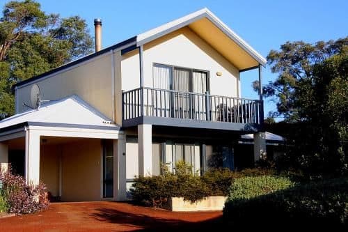 Two-Bedroom Villa with Spa Bath and Fireplace