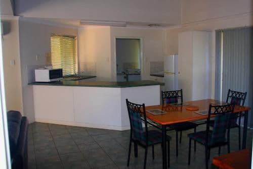 Two-Bedroom Villa with Spa Bath and Fireplace