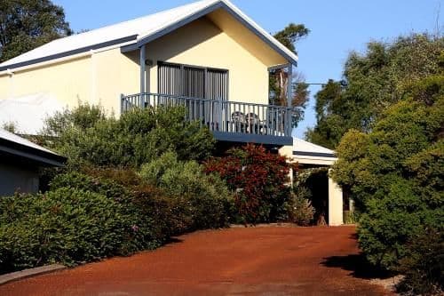 Two-Bedroom Villa with Spa Bath and Fireplace