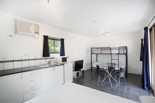 Economy Cabin (External Ensuite)