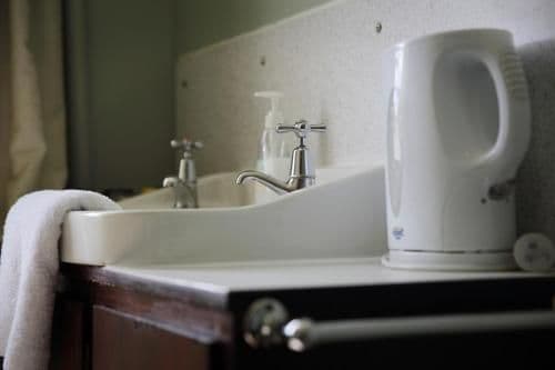 Standard Single Room with Shared Bathroom