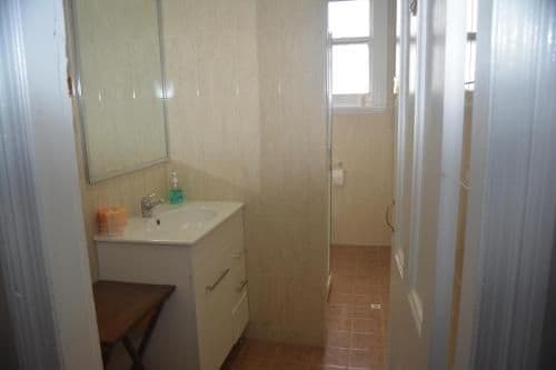 Twin Room with Communal Bathroom