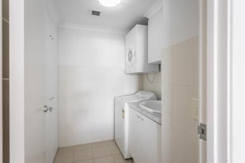 Three-Bedroom Premier Apartment with Ocean View - Ocean 3