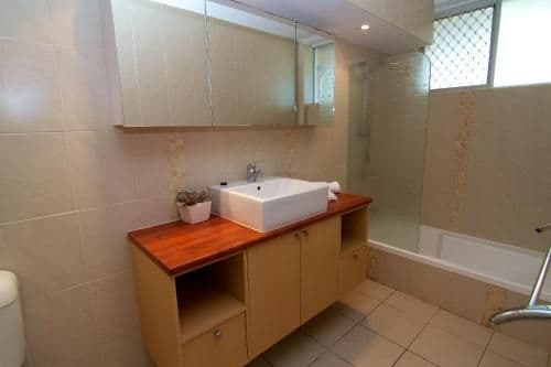 Superior One-Bedroom Apartment