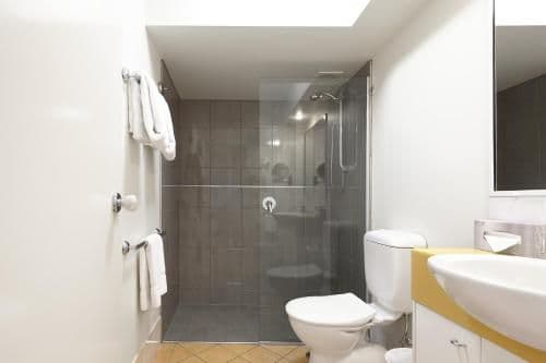 One-Bedroom Apartment with Balcony