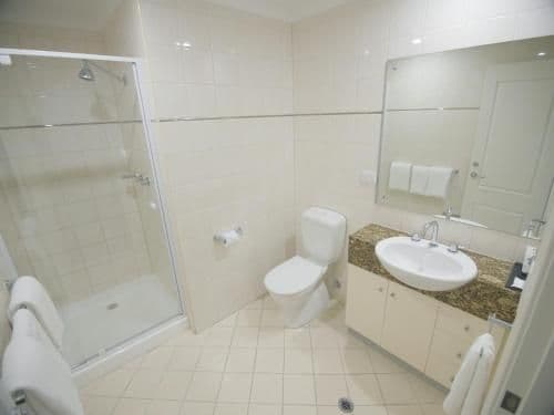 One Bedroom King Suite - Non Smoking