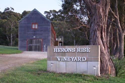 Two-Bedroom Cottage - The Wine Loft