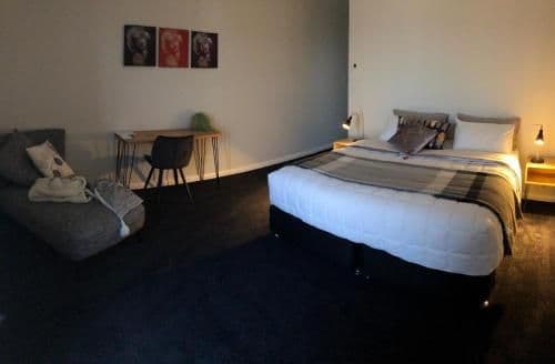 Deluxe King Suite