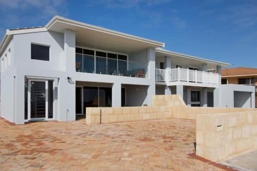 Blue Bay Stay - Halls Head - 12 Bed