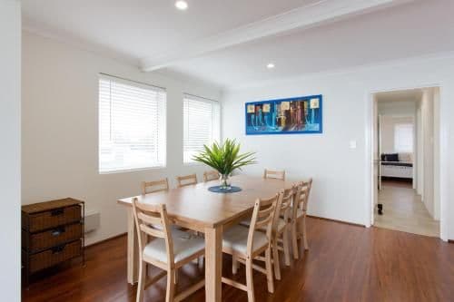 Blue Bay Stay - Halls Head - 12 Bed