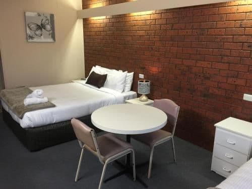 Twin Room (3 Adults)