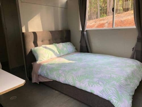 Single Room with Private Bathroom