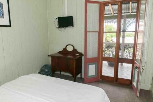Queen Room