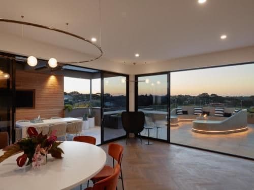 Three-Bedroom Penthouse Apartment