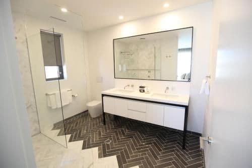 Three-Bedroom Penthouse Apartment
