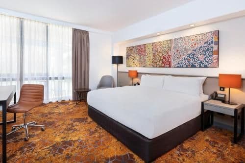 Deluxe King Room - Non-Smoking