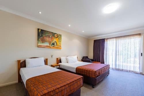 Standard Twin Room